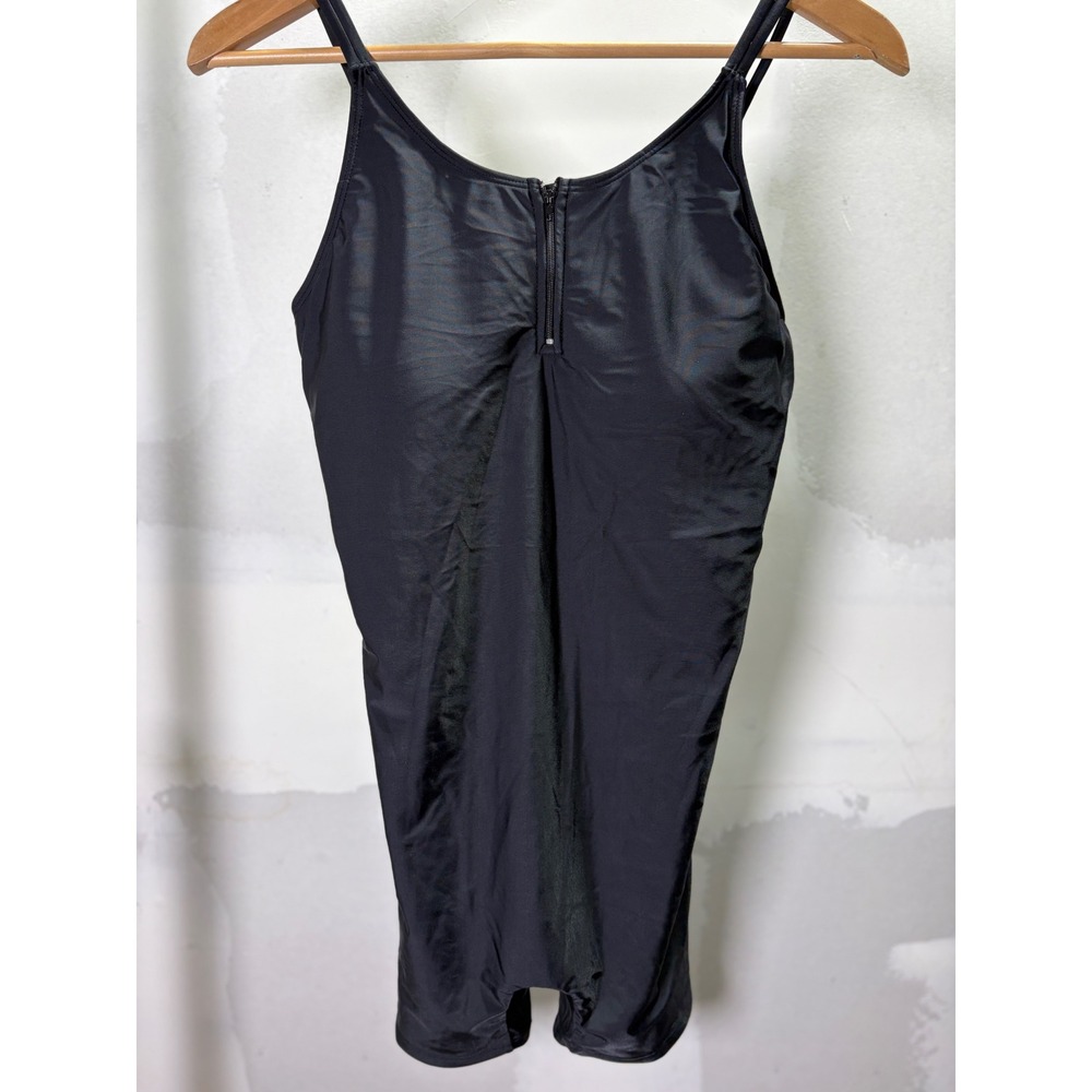 SHEIN Womens Black Front Zip One Piece Boyleg Swimsuit Adjustable Straps‎